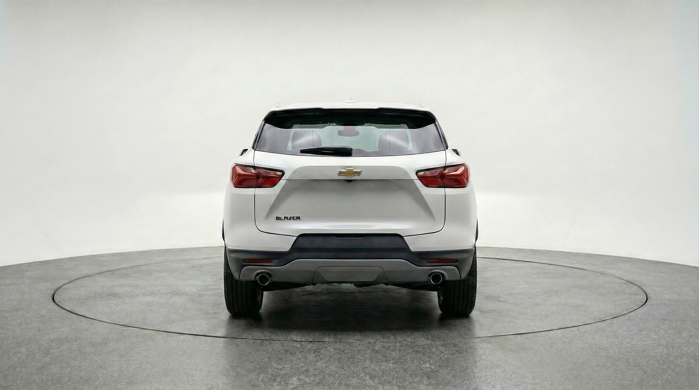 Used 2025 Chevrolet Blazer LT image 7