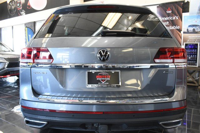 Used 2023 Volkswagen Atlas SEL AWD/4WD image 9