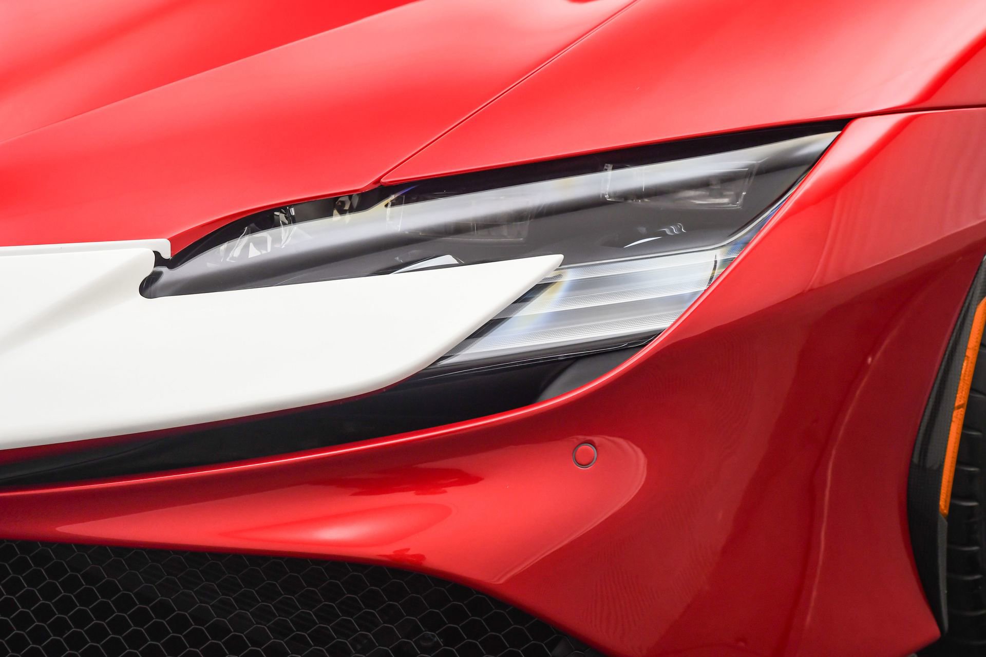 Used 2023 Ferrari SF90 Stradale image 29