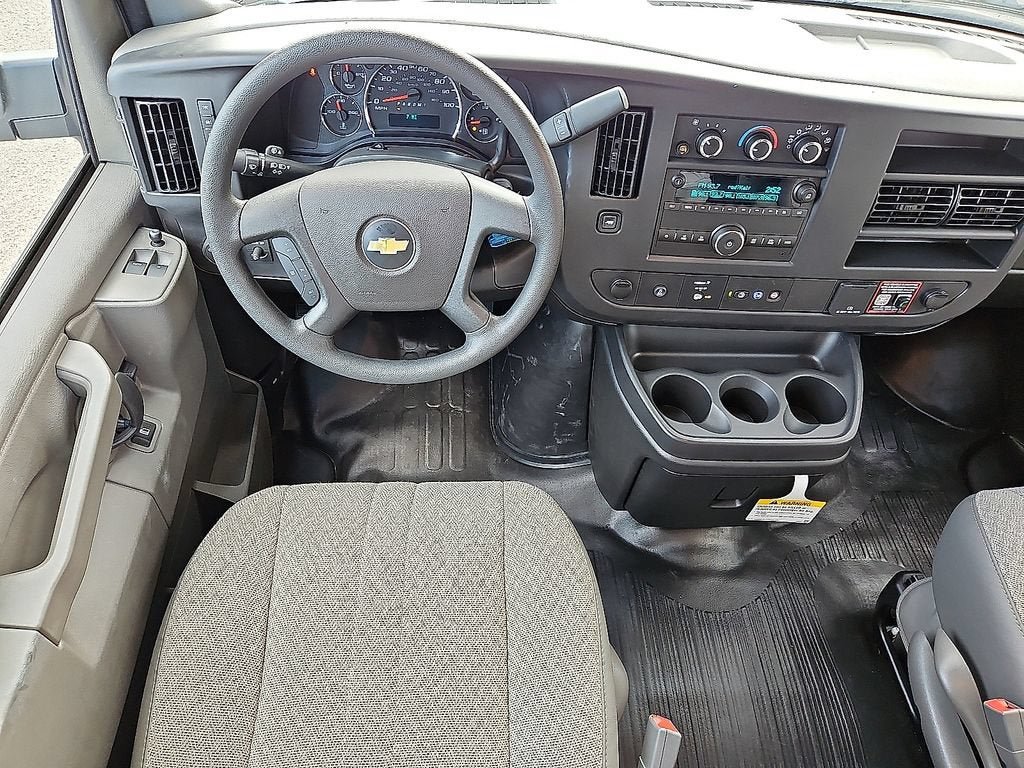 New 2026 Chevrolet Express 2500 Extended w/ Driver Convenience Package RWD image 7