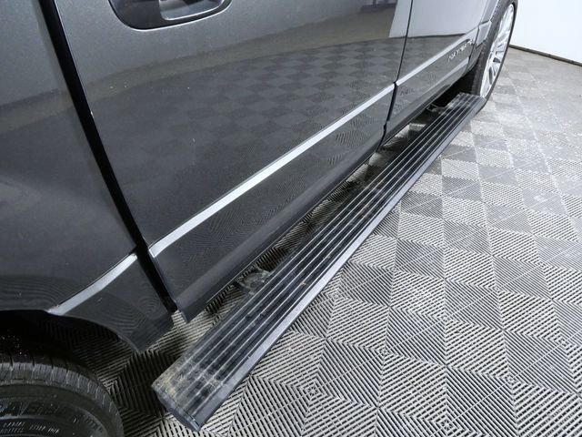 Used 2016 Lincoln Navigator L Reserve AWD/4WD image 9