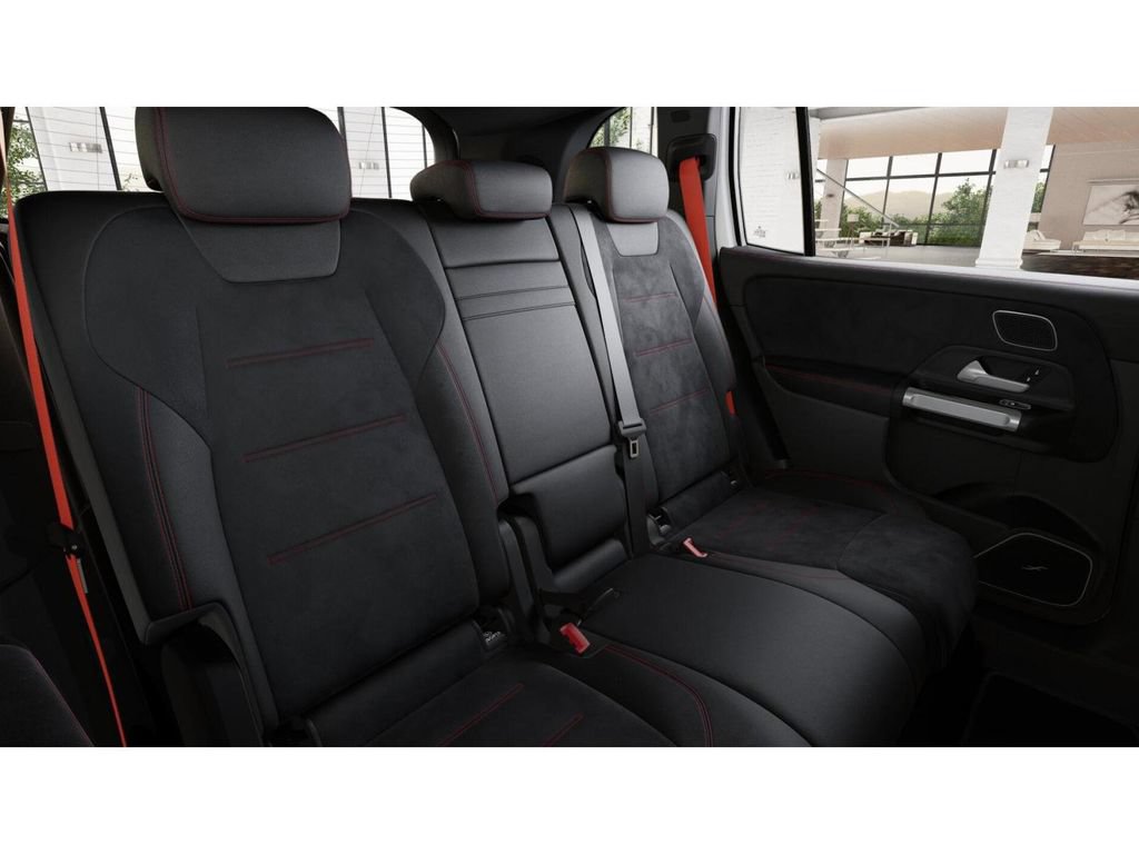 New 2026 Mercedes-Benz GLB 35 AMG 4MATIC image 5