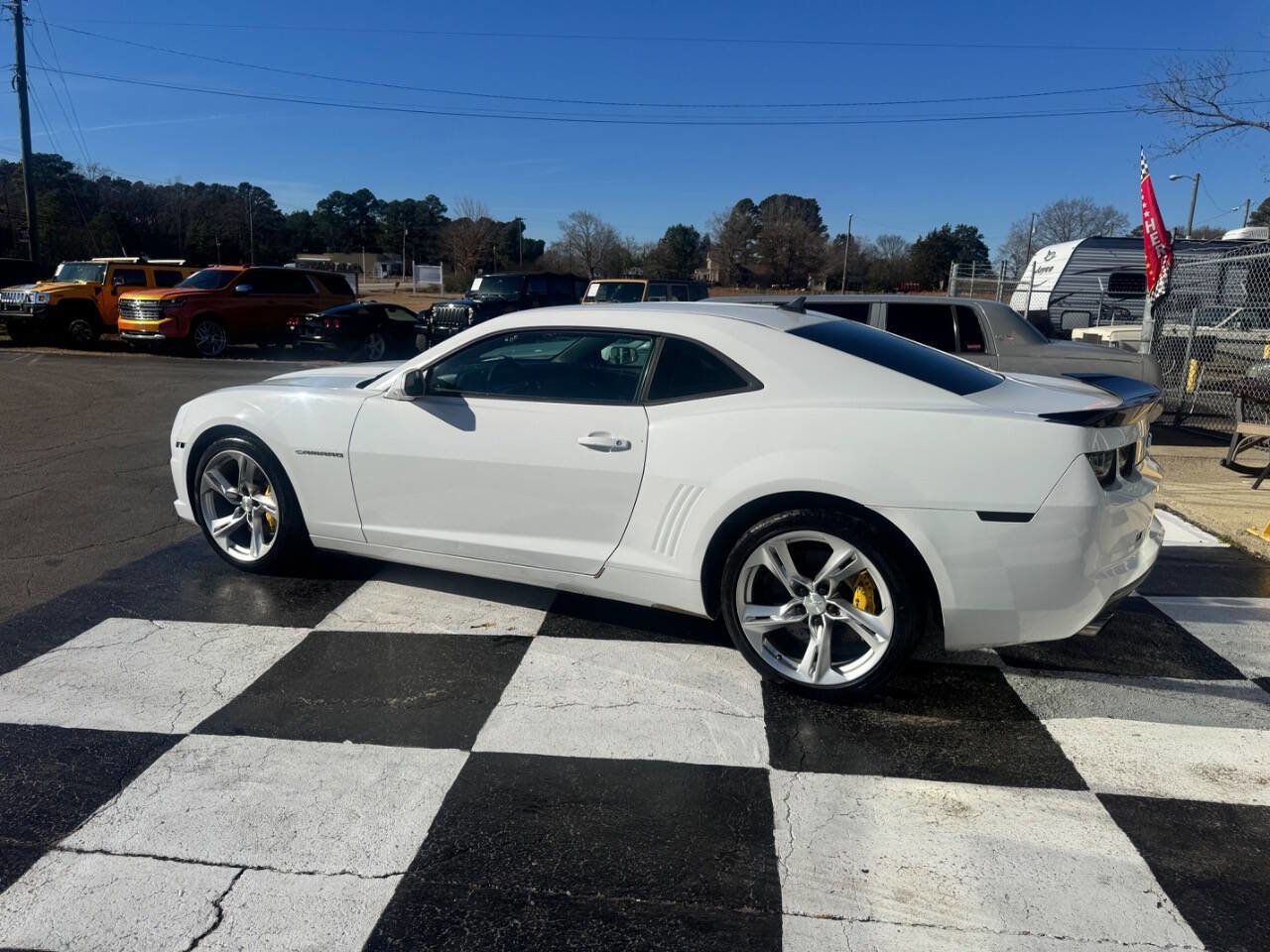 Used 2013 Chevrolet Camaro SS w/ Rear Vision Package image 7
