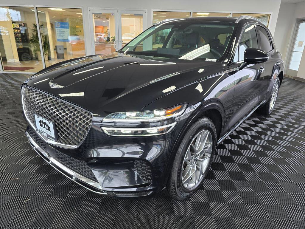 Used 2025 Genesis GV70 2.5T image 8