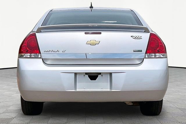 Used 2011 Chevrolet Impala LT FWD image 6