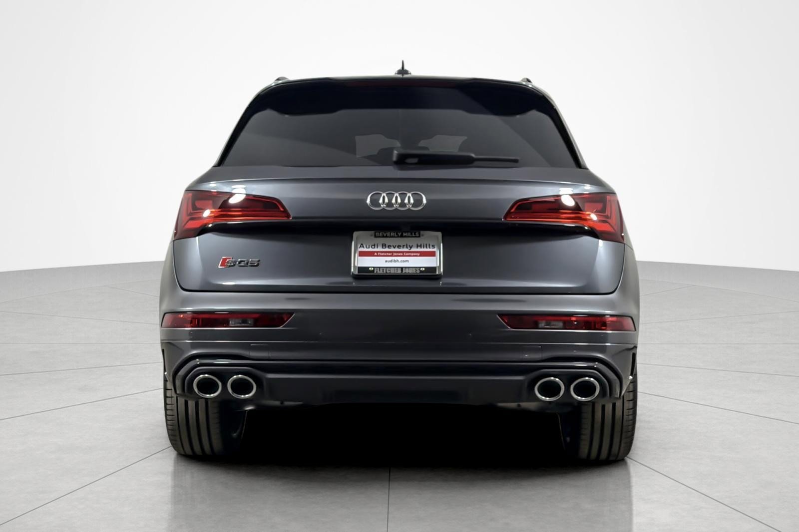 Used 2023 Audi SQ5 Prestige w/ Prestige Package image 4