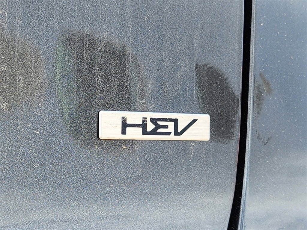 New 2025 Kia Niro EX Touring image 8