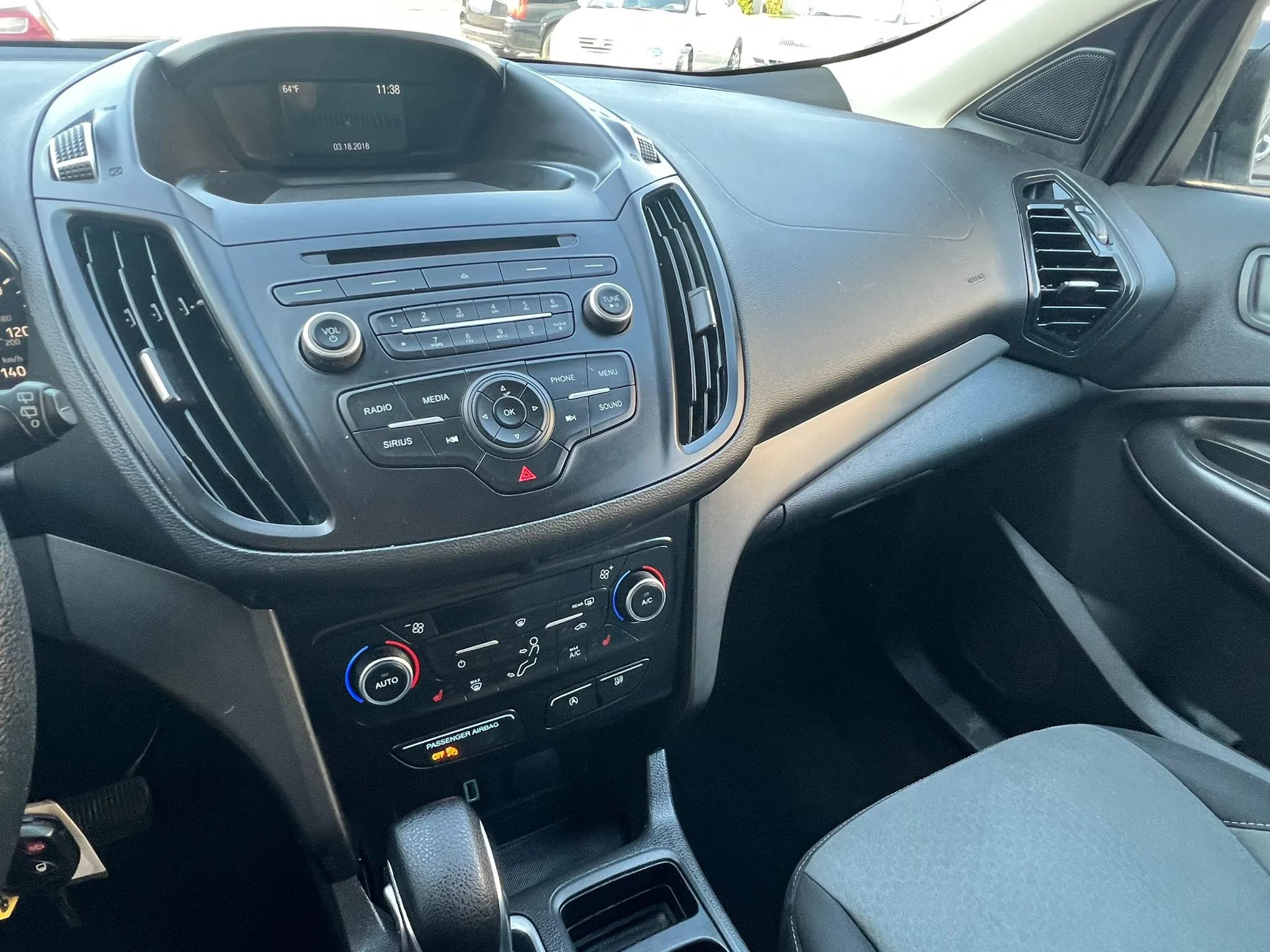 Used 2018 Ford Escape SE FWD image 23