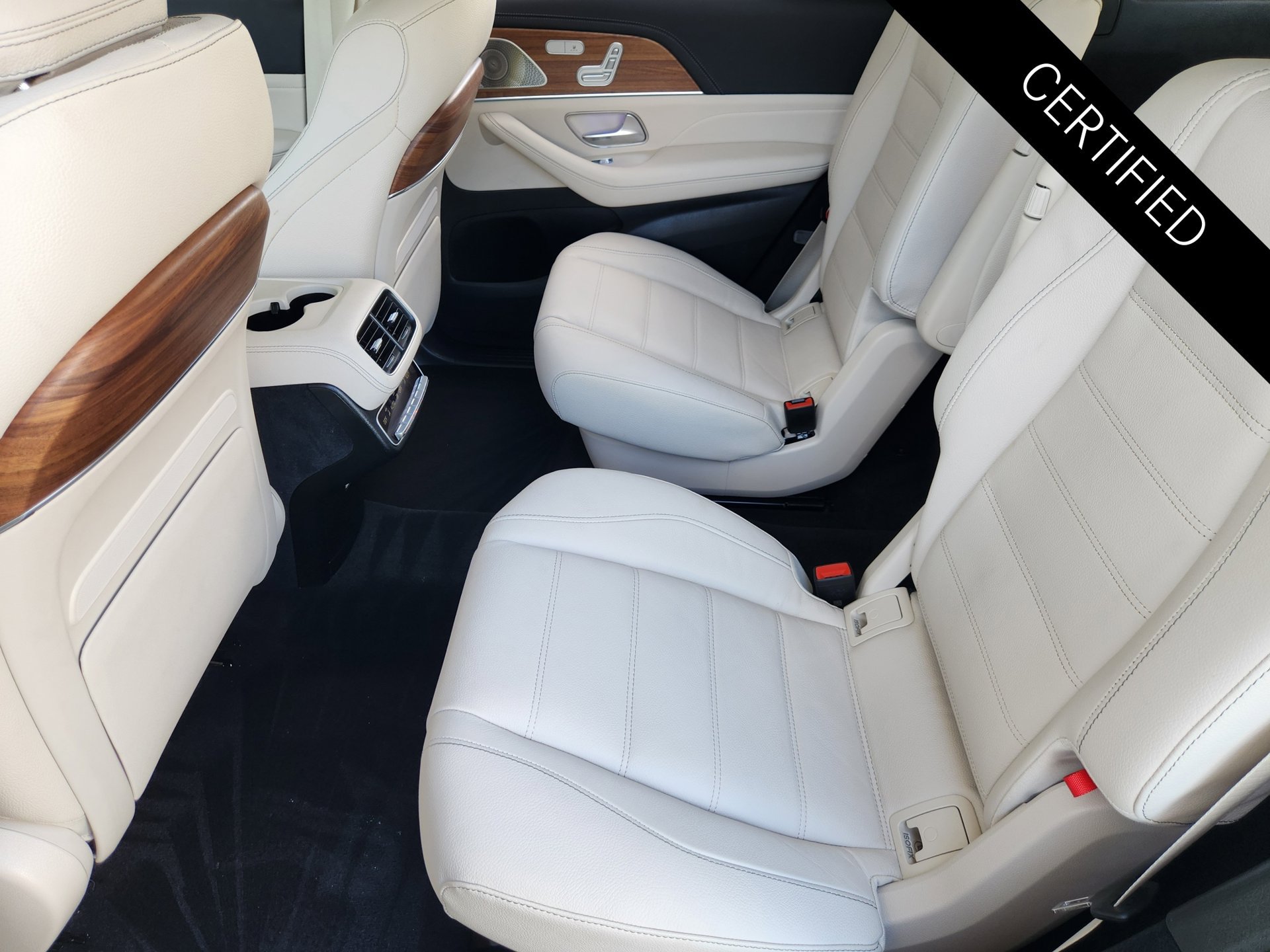 Used 2024 Mercedes-Benz GLS 580 4MATIC image 30