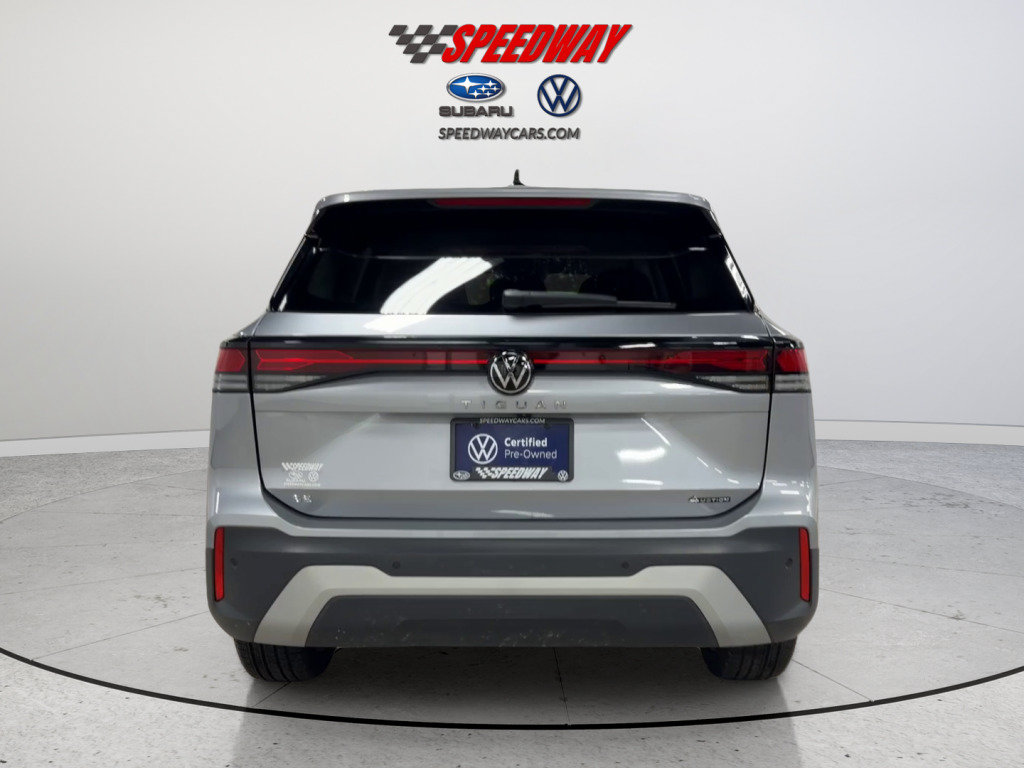 Certified 2025 Volkswagen Tiguan SE AWD/4WD image 7
