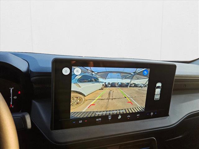 New 2025 Ford Maverick Lobo image 18