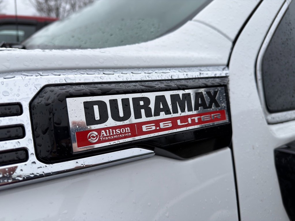 Used 2025 GMC Sierra 3500 Denali w/ Denali Reserve Package image 4