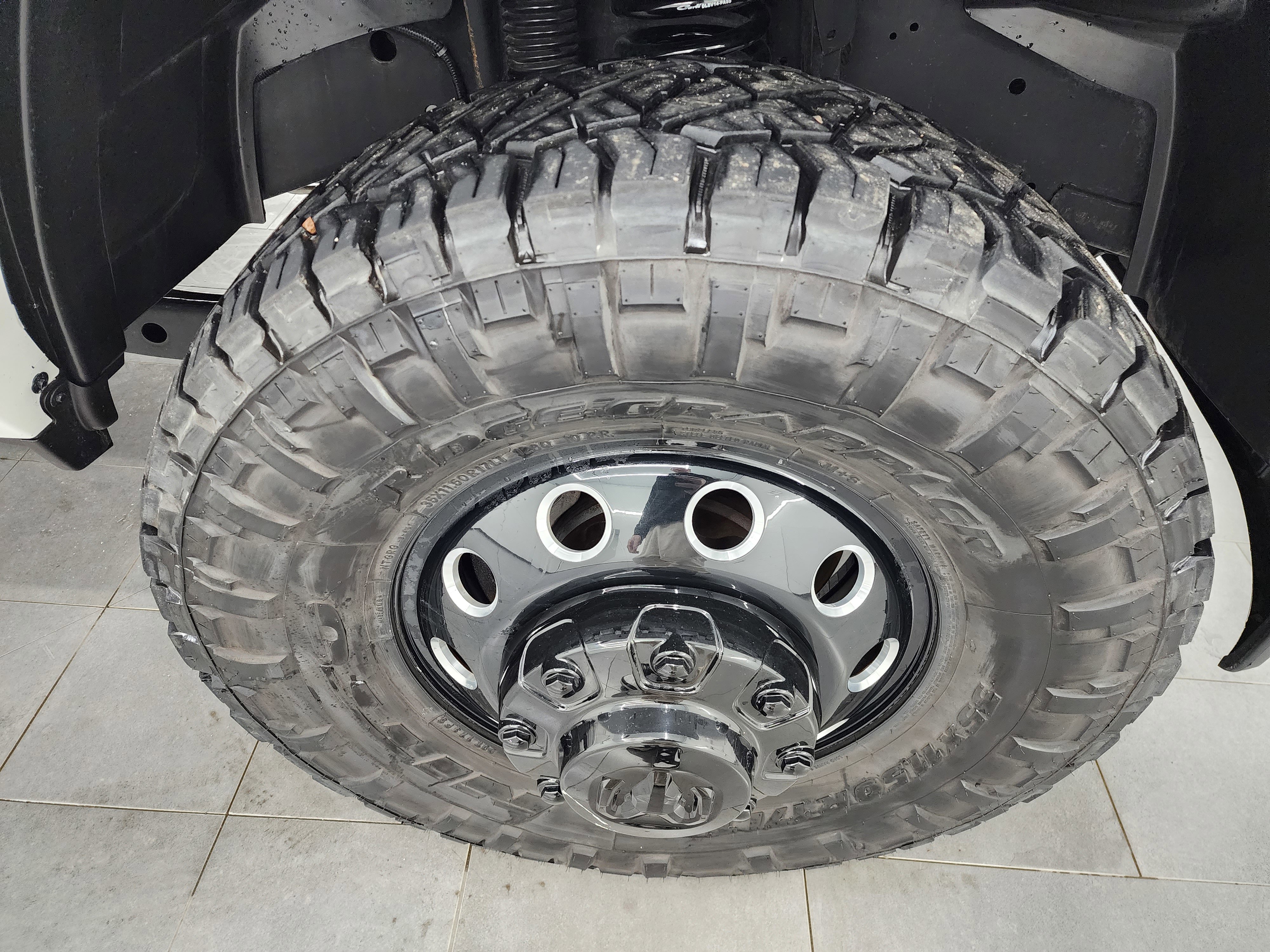 Used 2021 RAM 3500 Laramie w/ Night Edition image 3