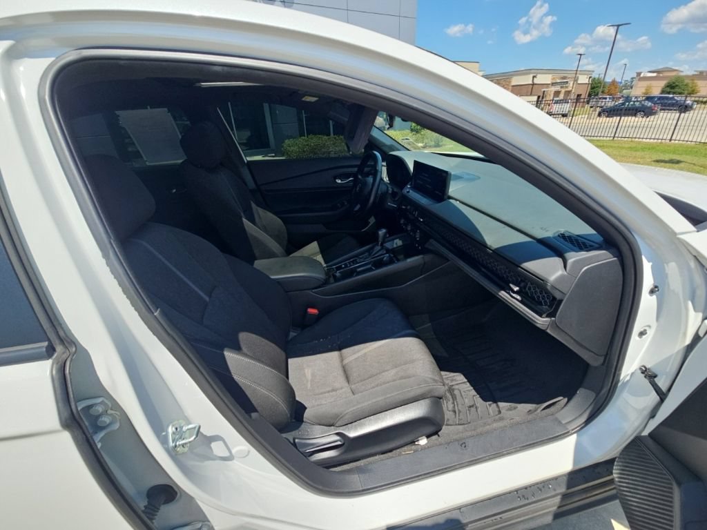 Used 2023 Honda Accord Sport image 21