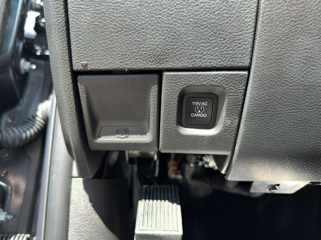 New 2025 RAM 2500 Laramie image 12