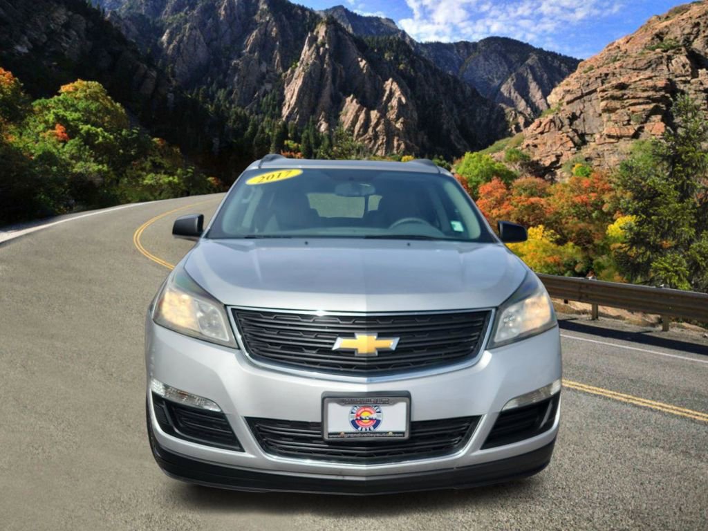 Used 2017 Chevrolet Traverse LS AWD/4WD image 6