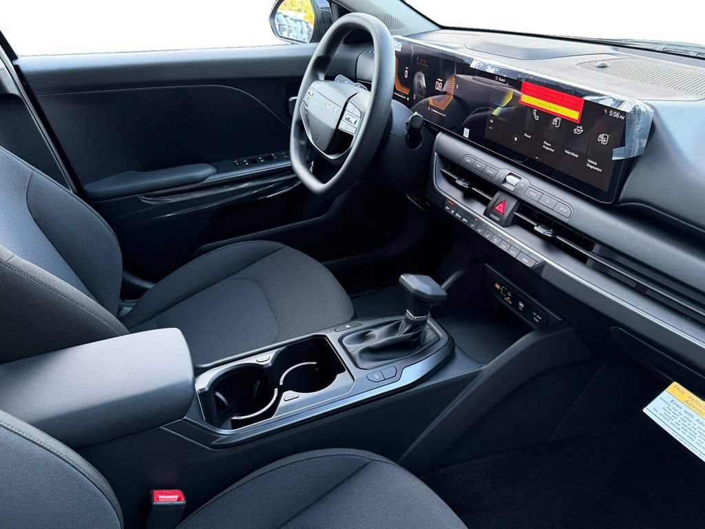 New 2026 Kia K4 FWD image 5