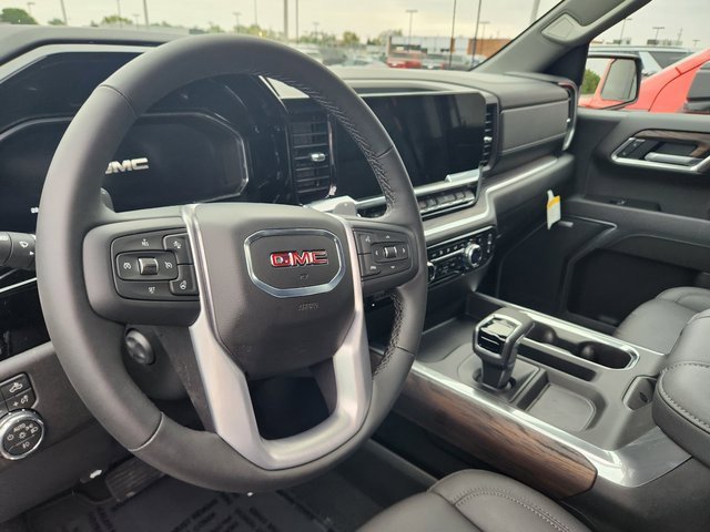 New 2026 GMC Sierra 1500 SLT w/ SLT Premium Plus Package image 14