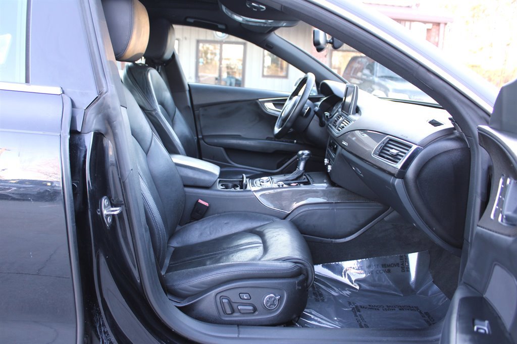 Used 2014 Audi S7 Prestige w/ Comfort Seating Package image 16