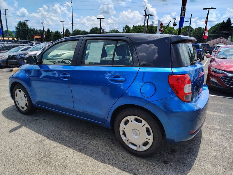 Used 2013 Scion xD FWD image 5