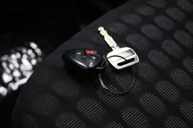 Used 2012 Scion iQ w/ Rear Speaker Pkg FWD image 14