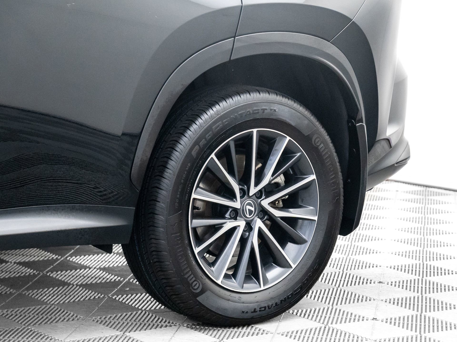 Used 2024 Lexus NX 350 AWD image 33