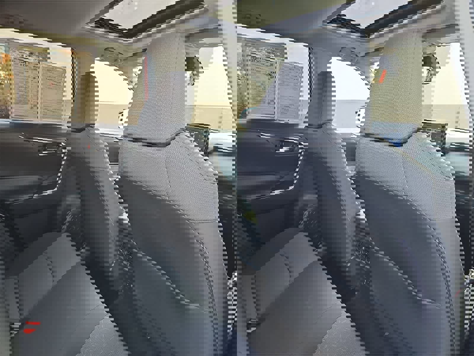 Used 2019 Toyota RAV4 XLE image 16