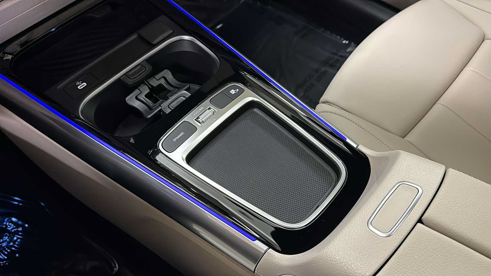 New 2026 Mercedes-Benz GLA 250 4MATIC image 23