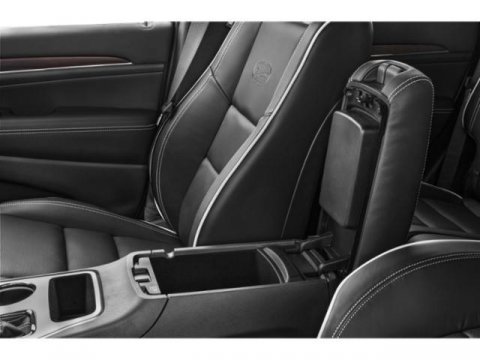 Used 2015 Jeep Grand Cherokee Overland w/ Advanced Technology Group image 18