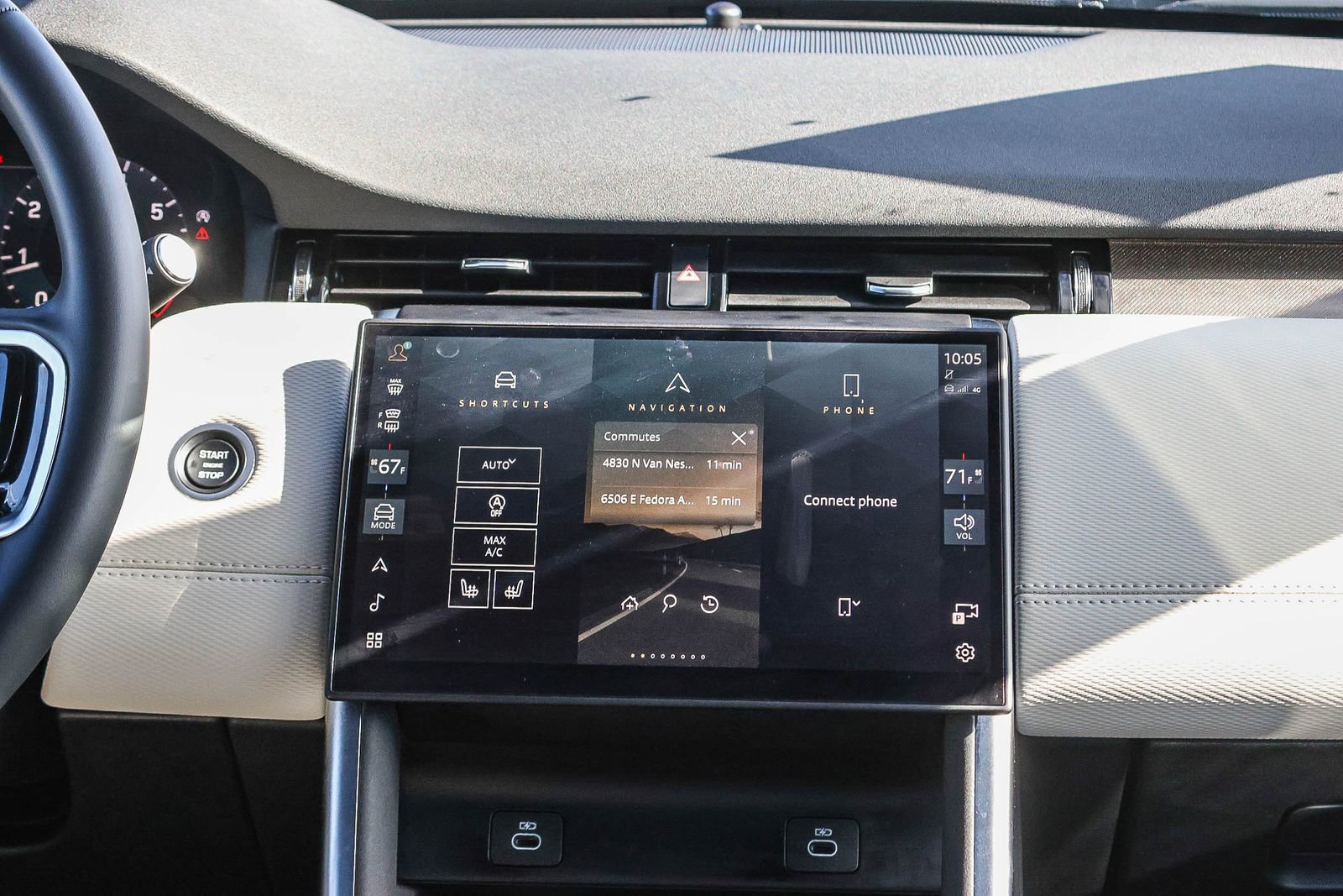 Used 2024 Land Rover Discovery Sport Dynamic SE image 22