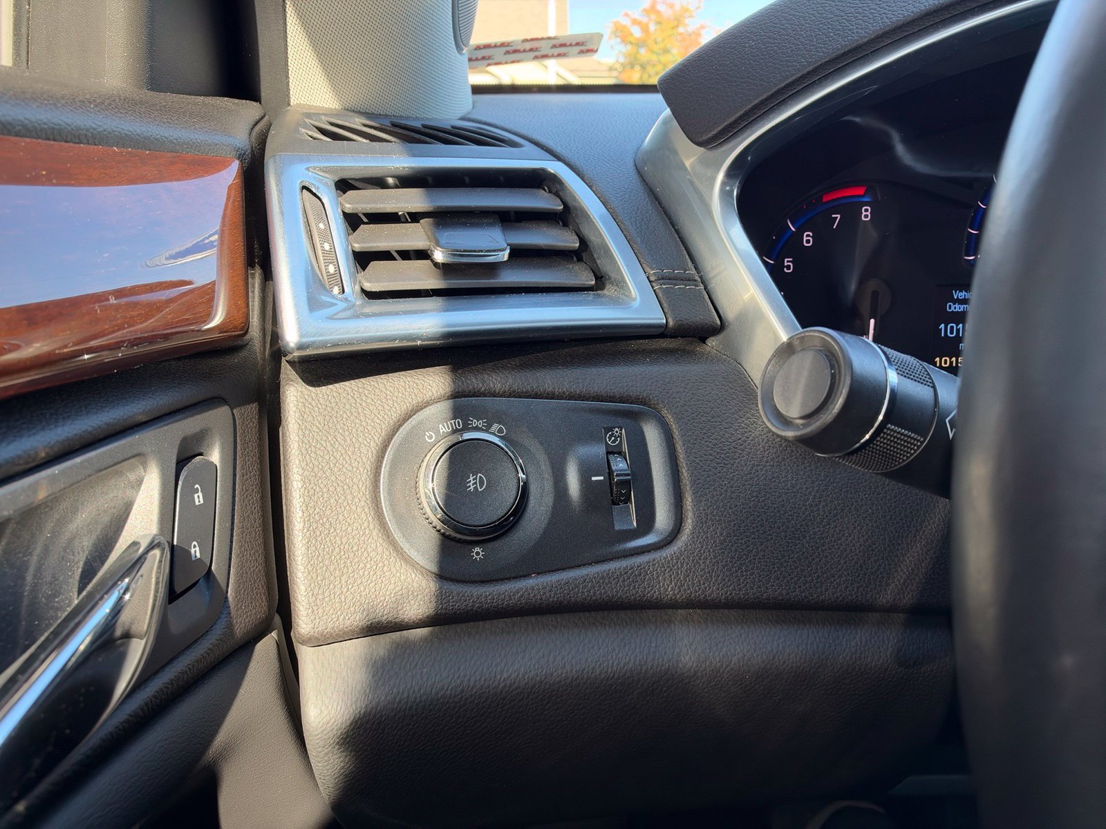 Used 2014 Cadillac SRX Performance w/ Driver Awareness Package FWD image 24