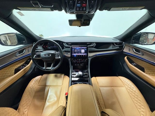 Used 2023 Jeep Grand Cherokee Summit w/ Adv Protech Group IV image 16