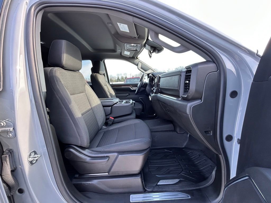 Used 2024 GMC Sierra 1500 Elevation image 23