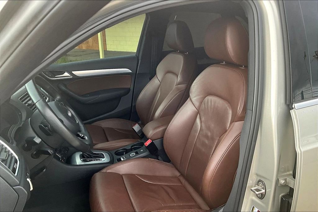 Used 2018 Audi Q3 2.0T Premium Plus w/ Premium Plus Package image 9