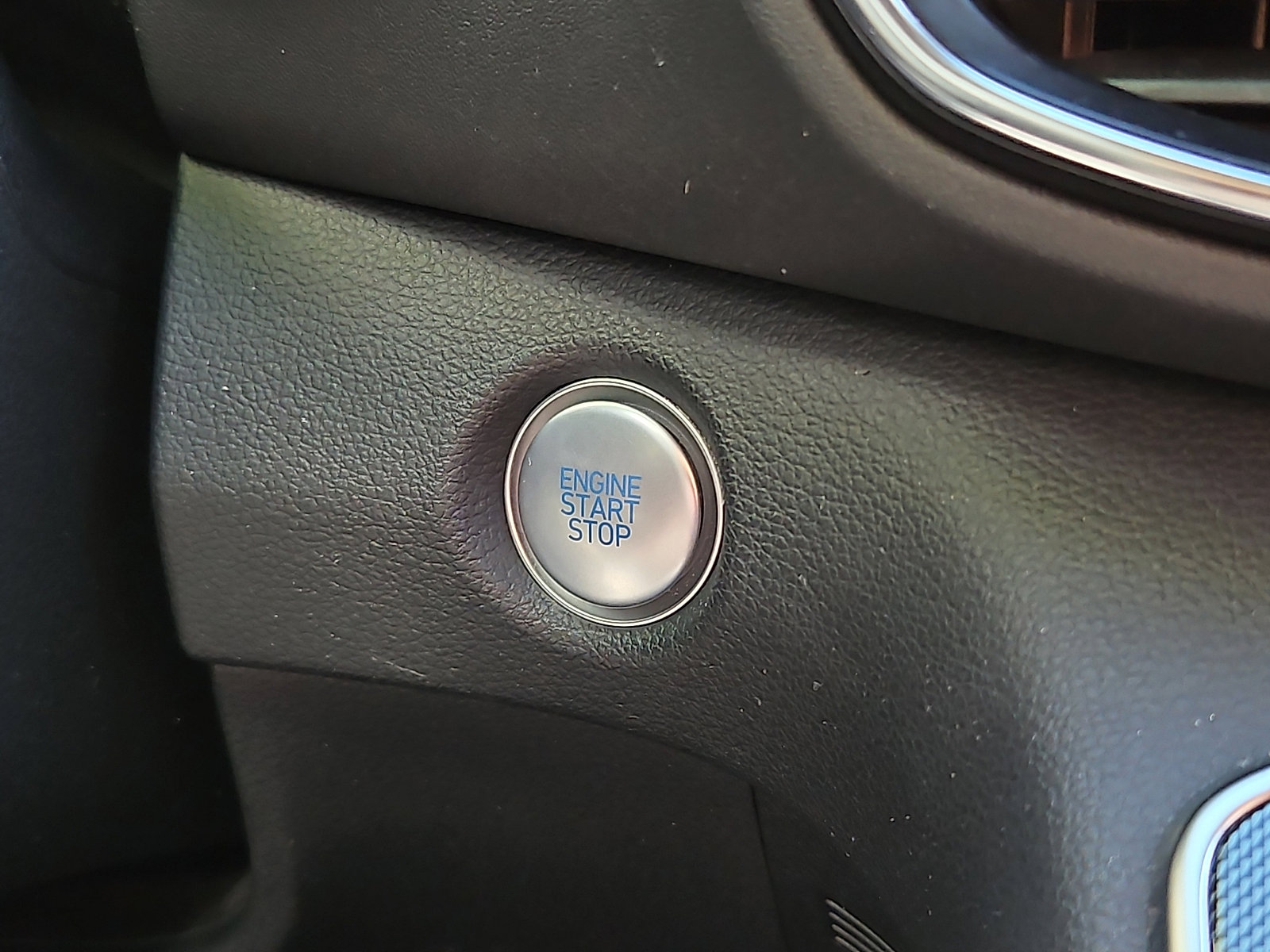 Used 2022 Hyundai Santa Fe XRT image 21