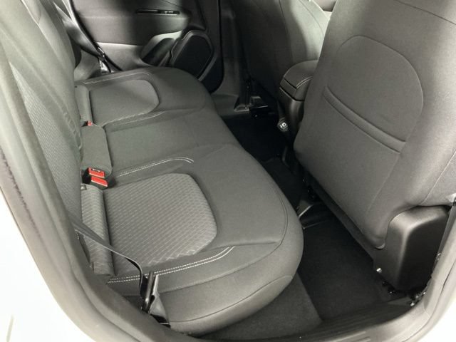 Used 2021 Jeep Renegade Latitude AWD/4WD image 12