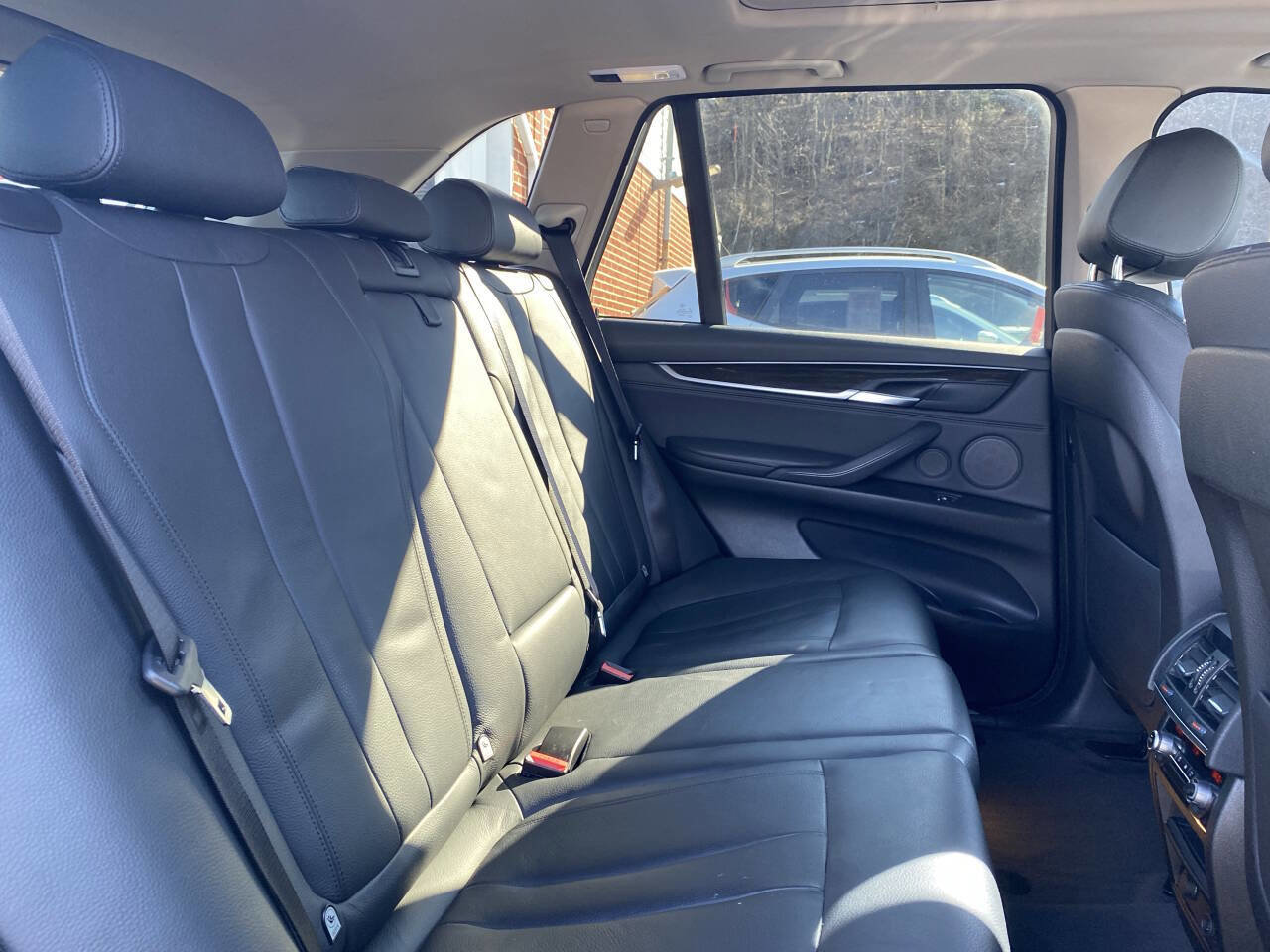 Used 2015 BMW X5 xDrive35i image 21