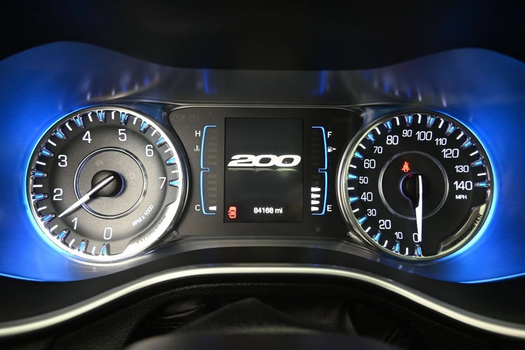 Used 2016 Chrysler 200 Limited w/ Anniversary Edition FWD image 12