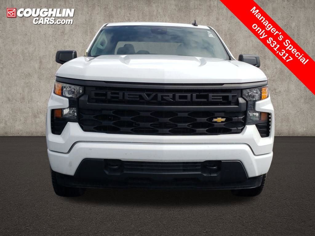Used 2022 Chevrolet Silverado 1500 Custom AWD/4WD image 8