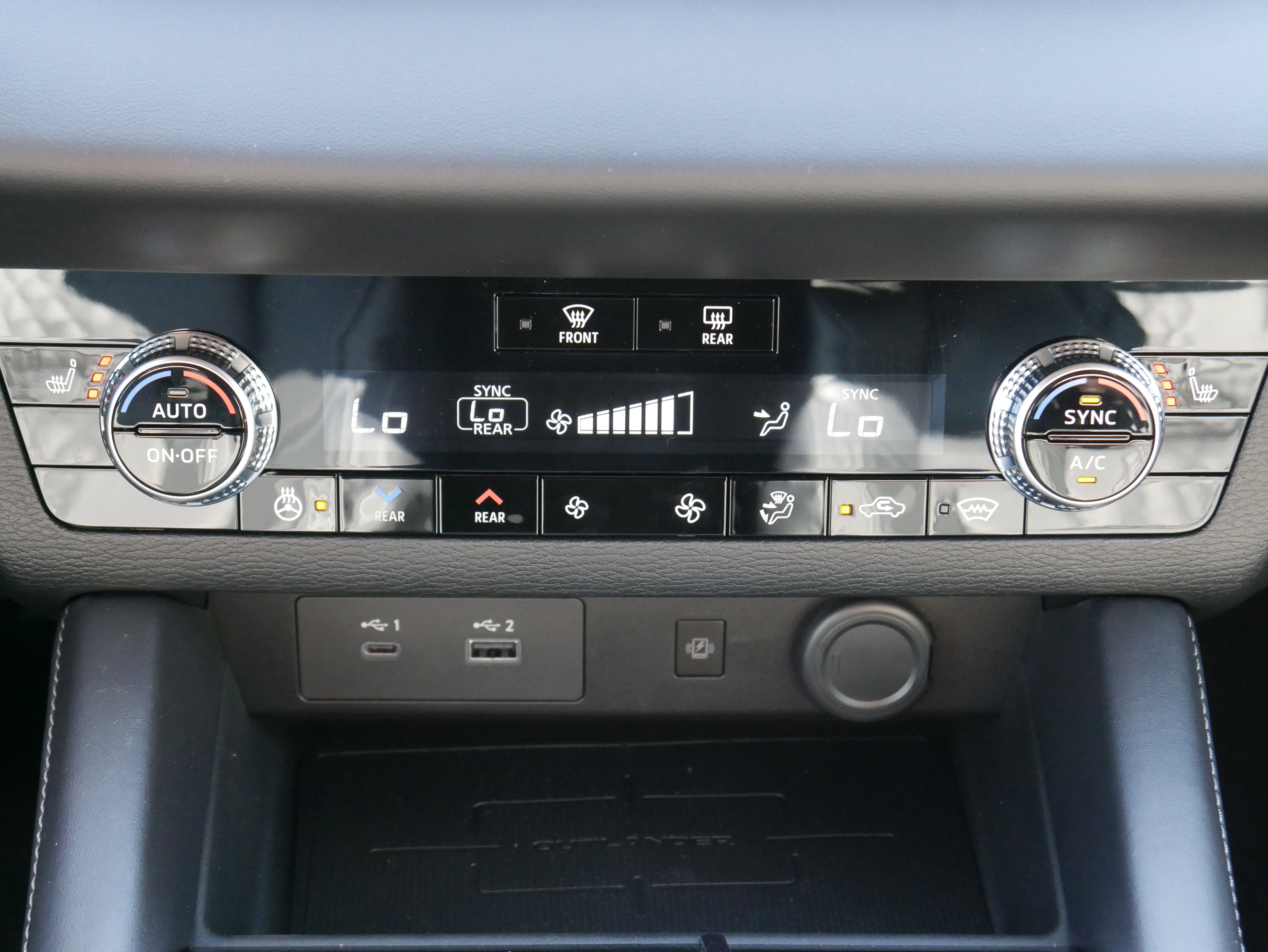New 2025 Mitsubishi Outlander 4WD Plug-In Hybrid image 20