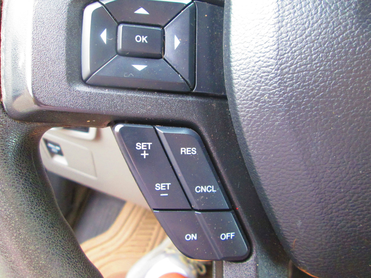 Used 2018 Ford F150 XL w/ Equipment Group 101A Mid image 16