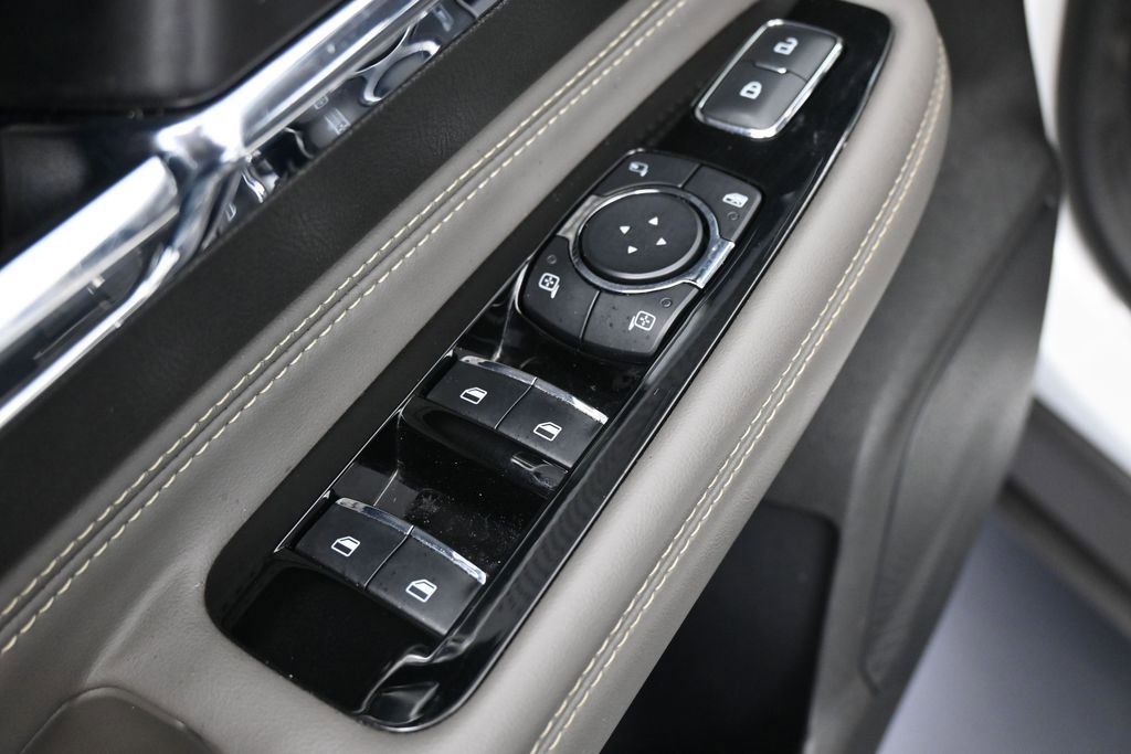 Used 2023 Lincoln Corsair Reserve AWD/4WD image 14
