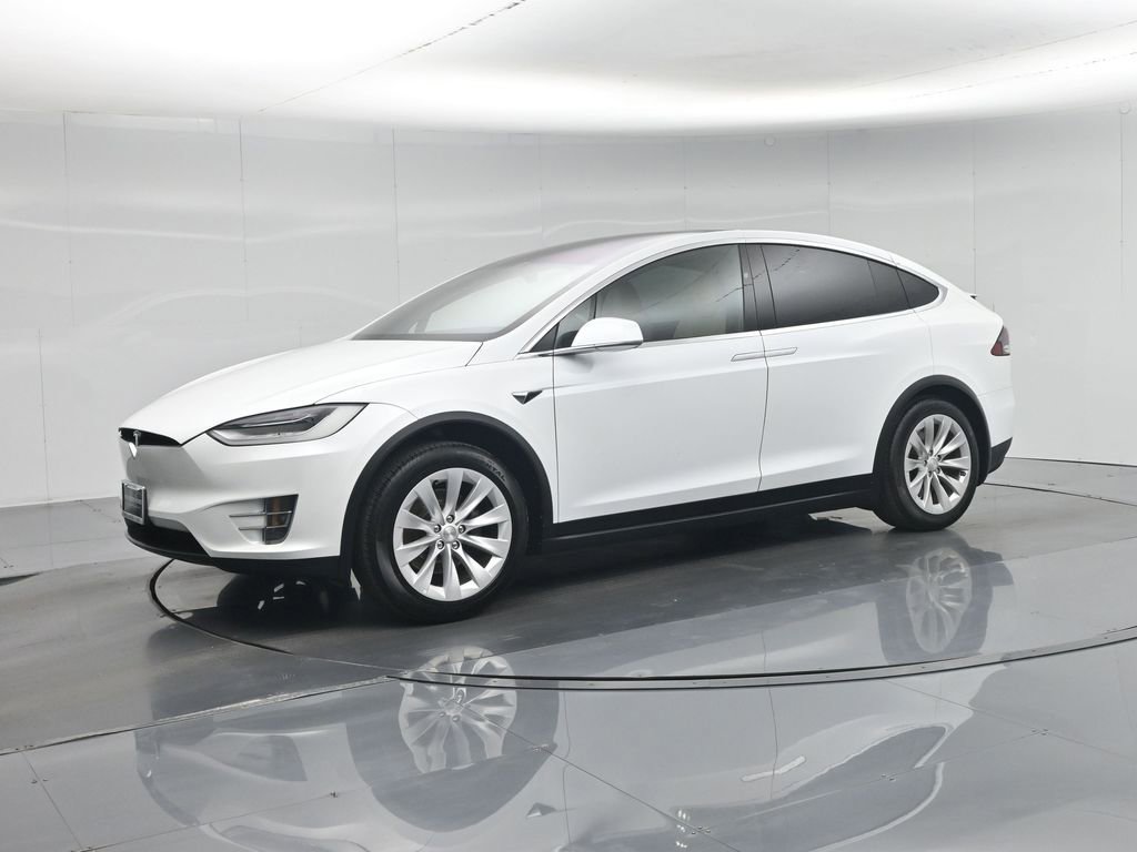 Used 2020 Tesla Model X Long Range image 23