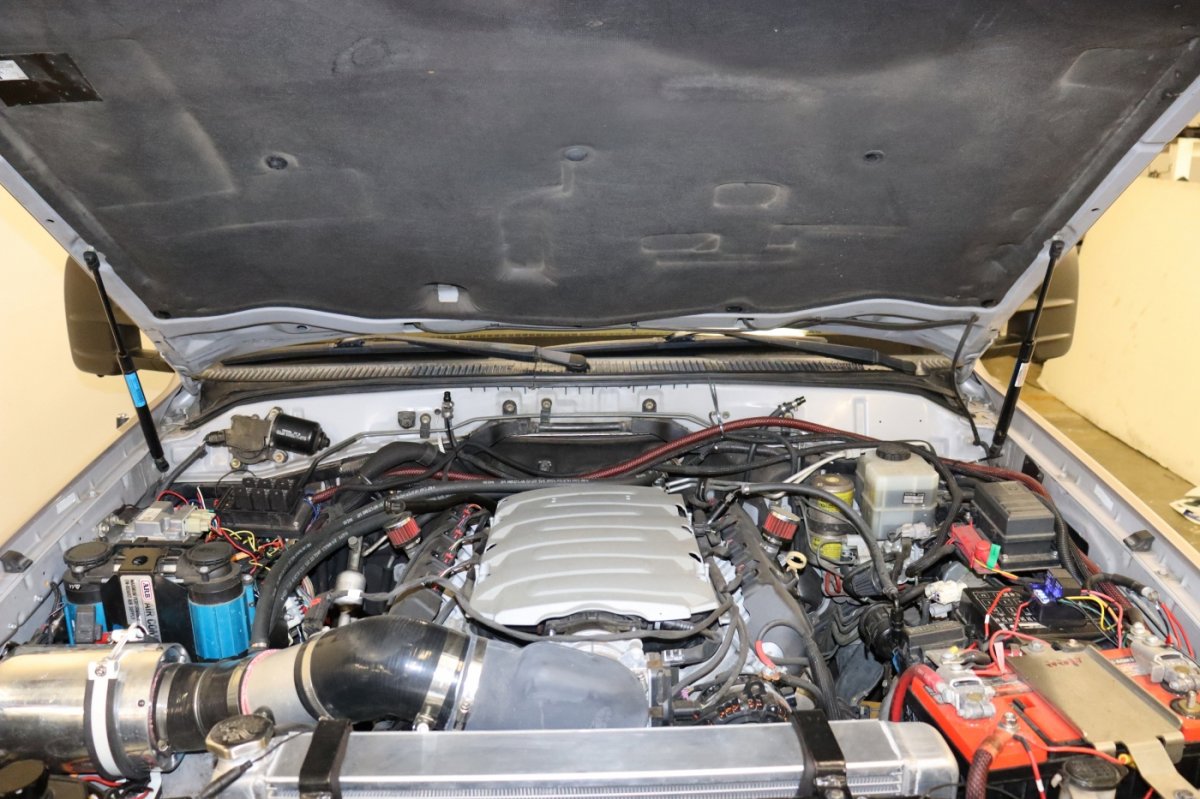 Used 2000 Toyota Land Cruiser AWD/4WD image 3