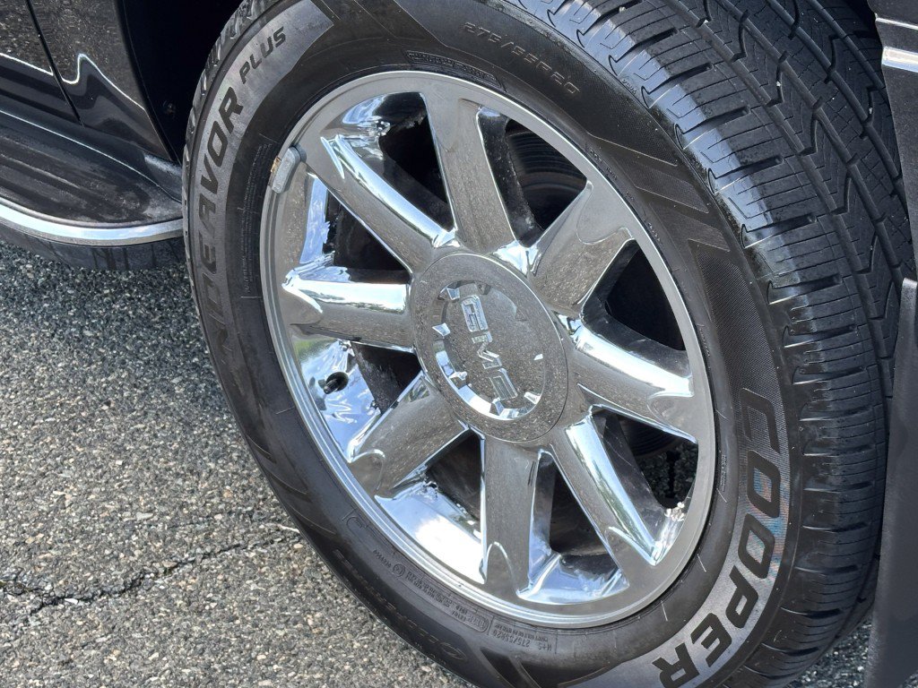 Used 2013 GMC Yukon XL Denali AWD/4WD image 14