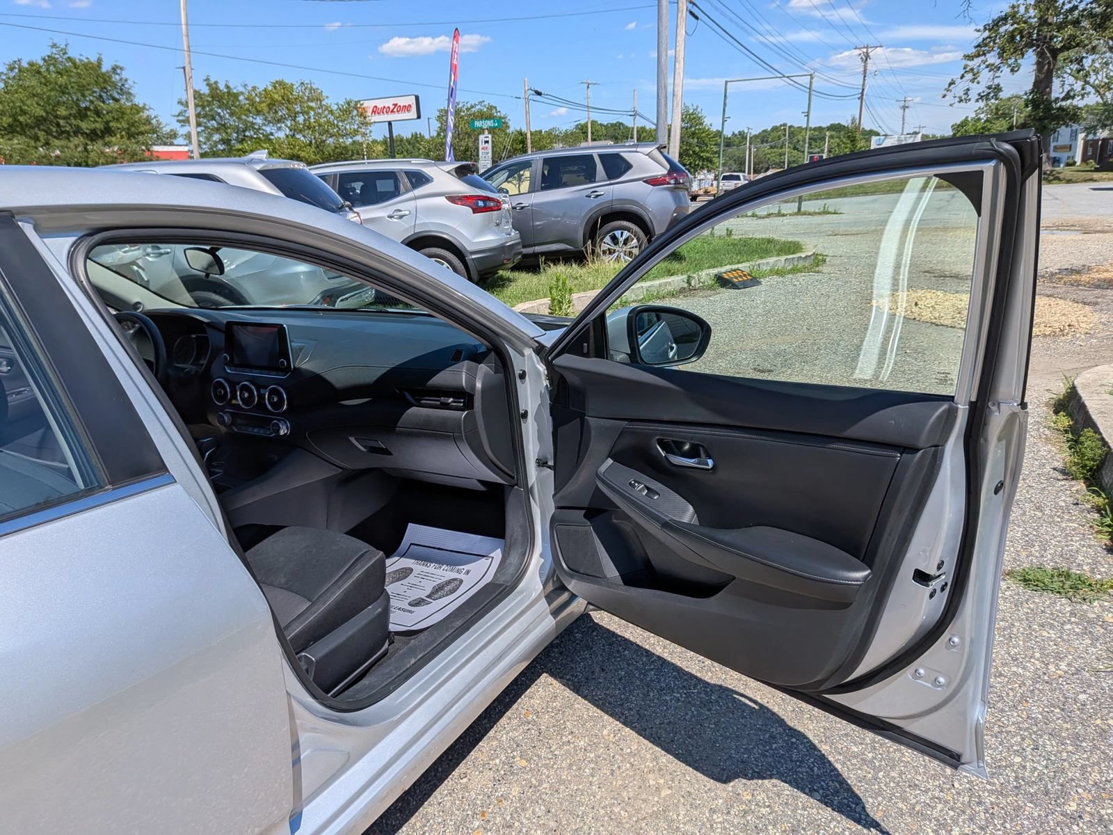 Used 2020 Nissan Sentra SV FWD image 21