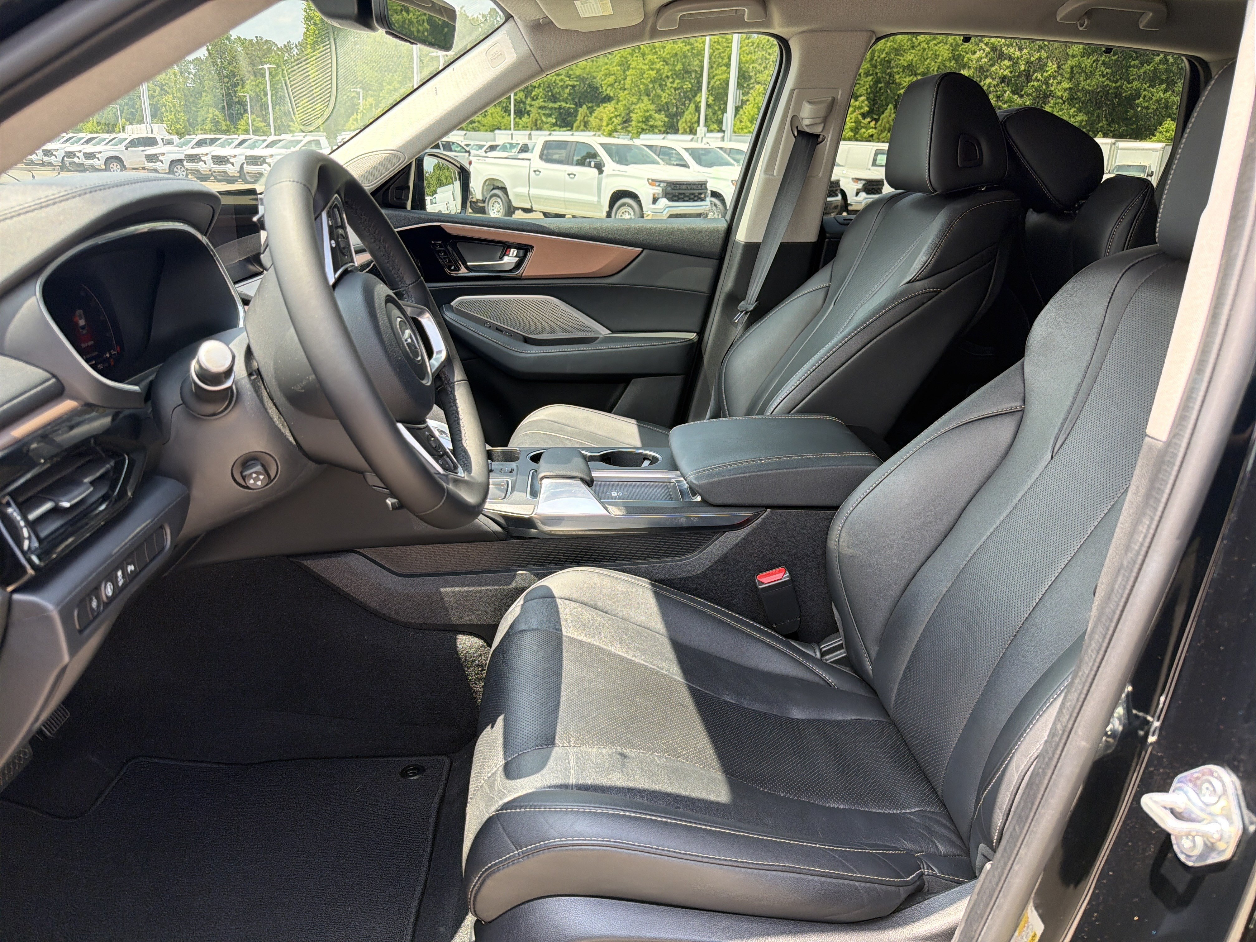 Certified 2022 Acura MDX FWD w/ Technology Package image 16