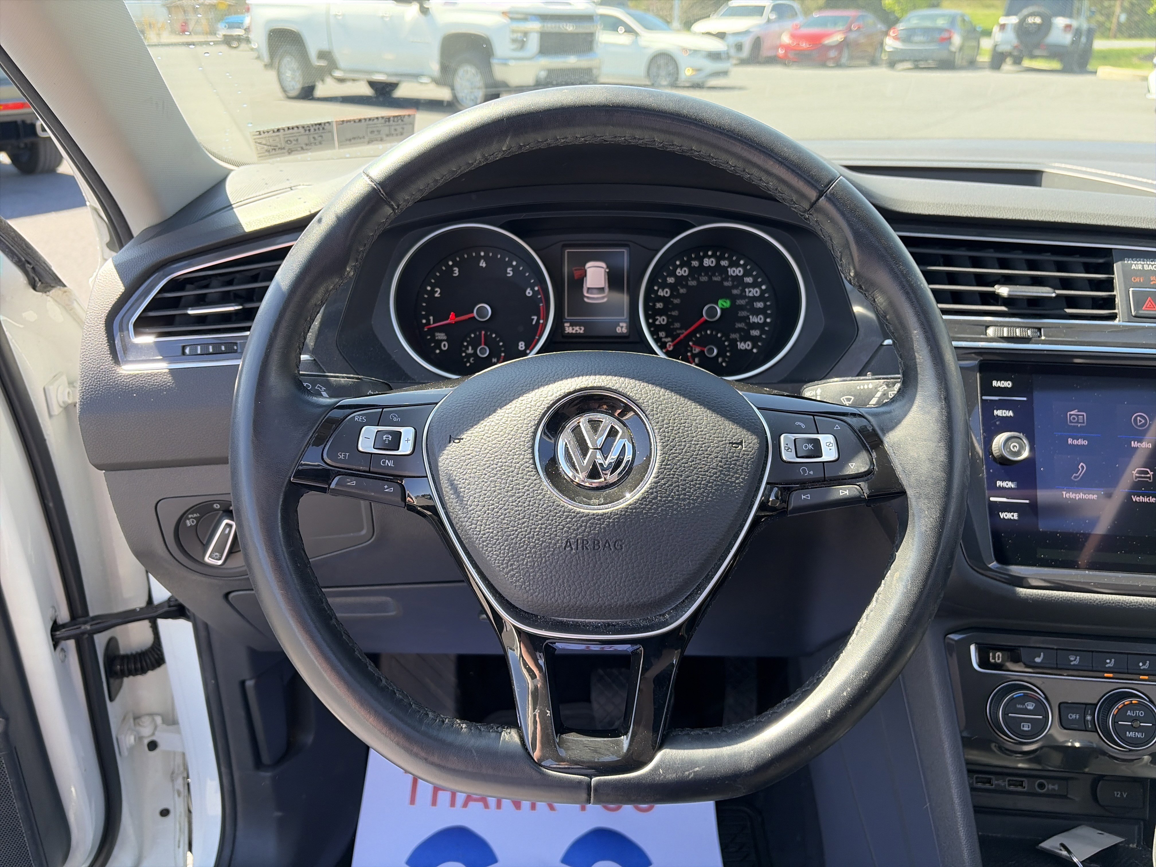 Used 2018 Volkswagen Tiguan SEL w/ 3rd Row Seat Package image 38