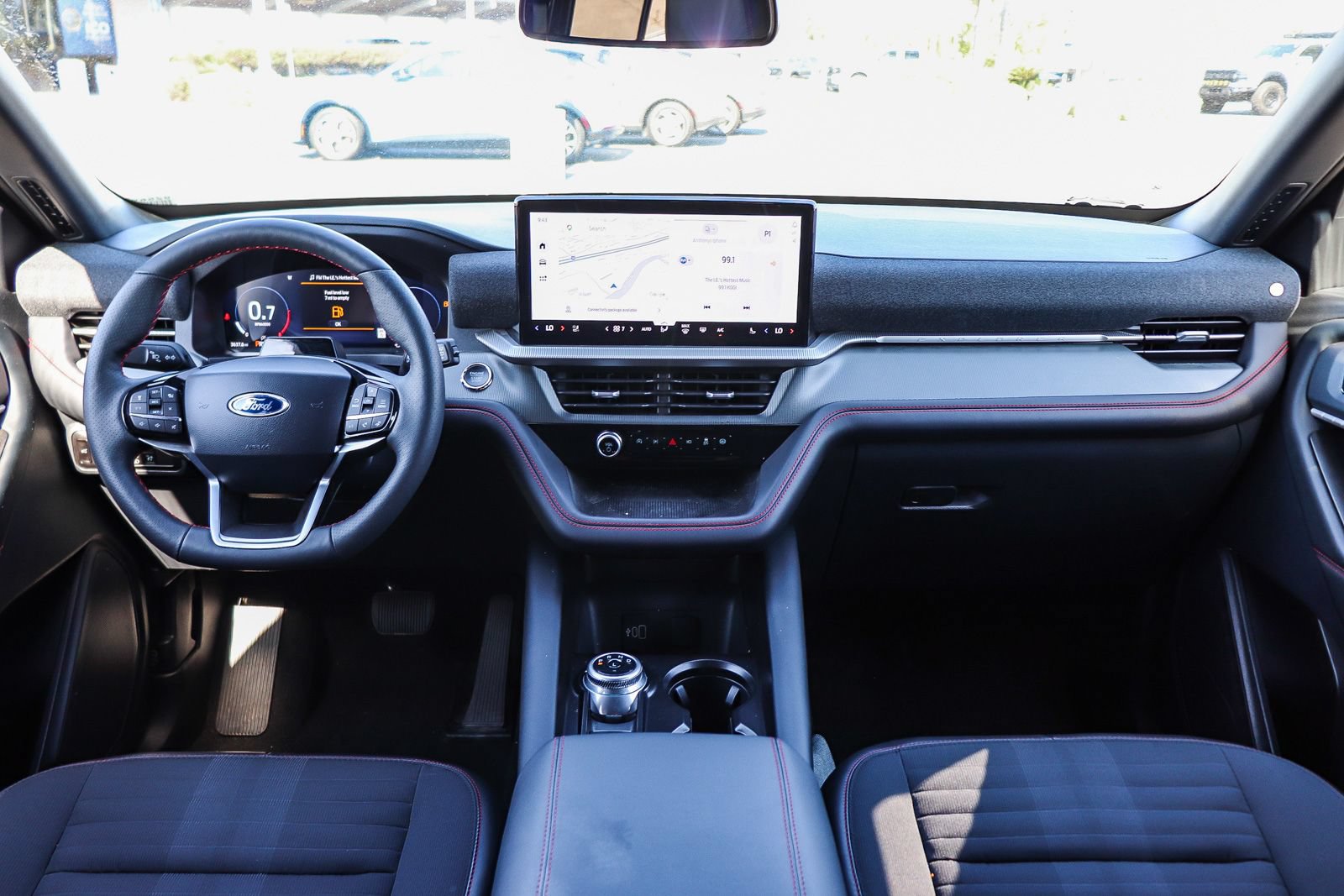 Used 2026 Ford Explorer ST-Line w/ ST-Line Street Pack RWD image 12