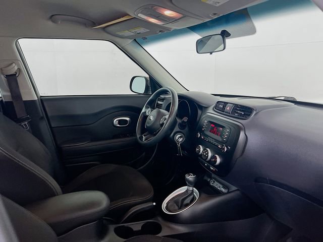 Used 2015 Kia Soul FWD image 9